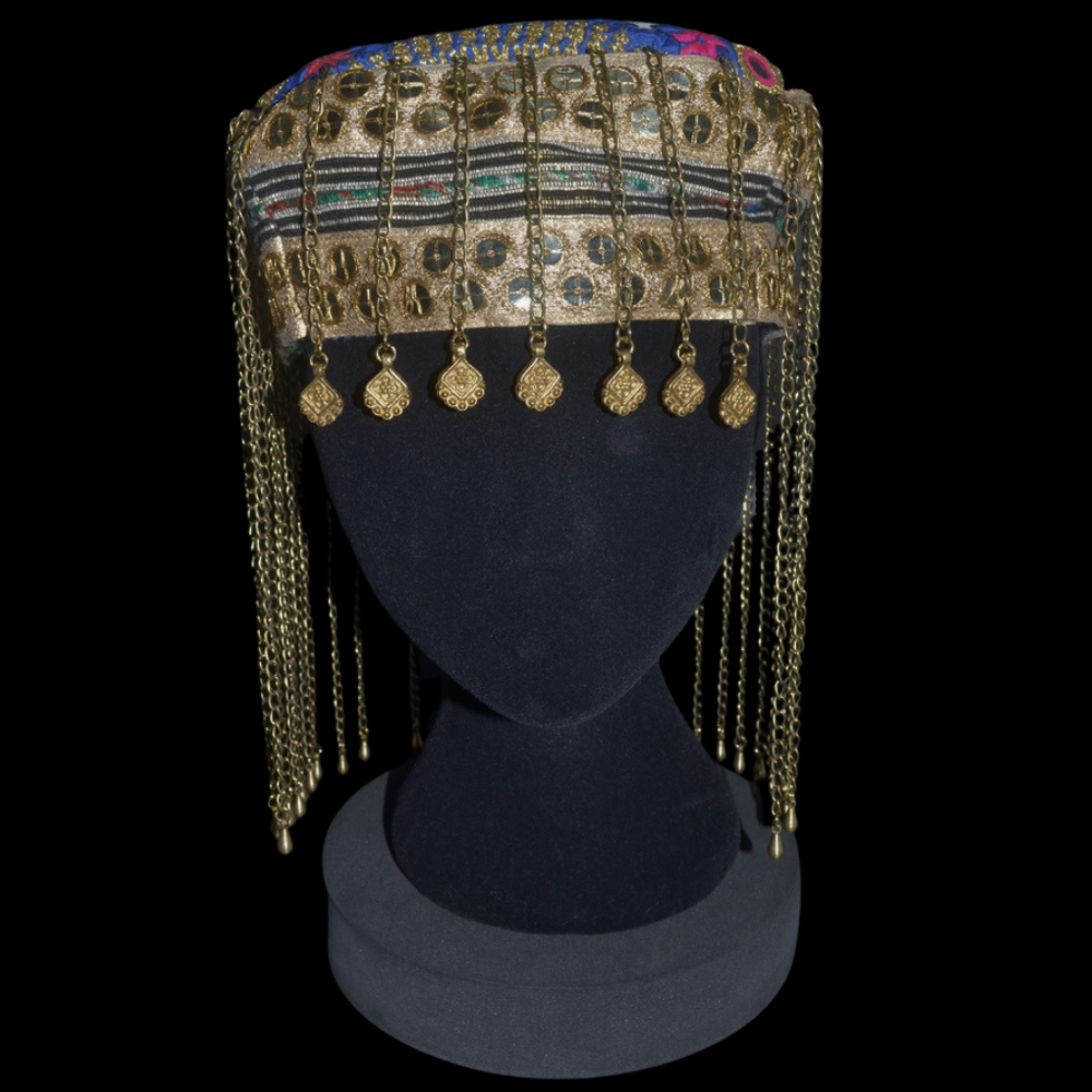 THE SQUARE HAT